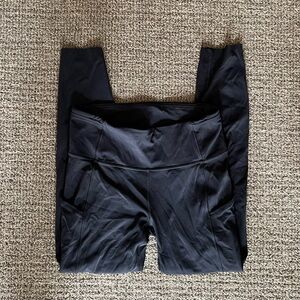 Lululemon - Fast and Free Tight 25” - Black - Size 6